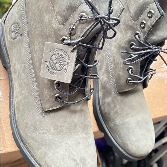 Timberland Men’s Classic 6” dark Green Nubuck waterproof Boots main image 4